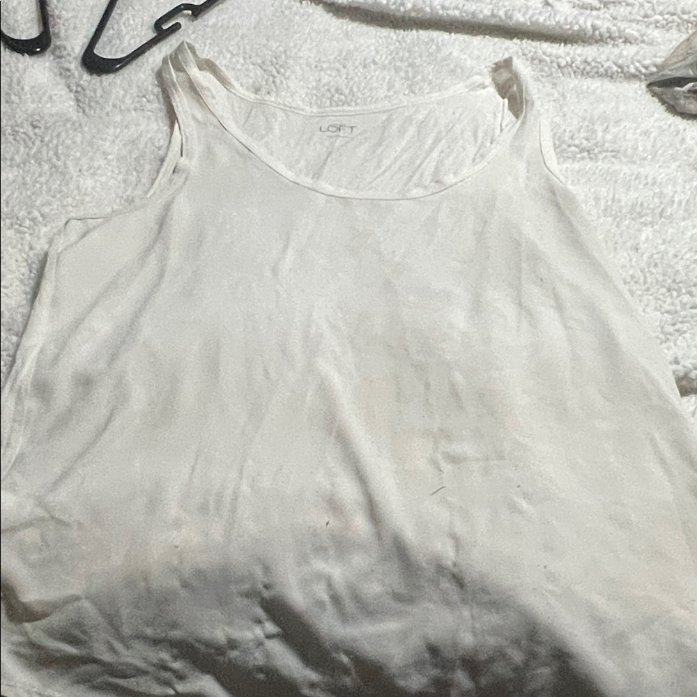 LOFT Women's Classic White Tank Top